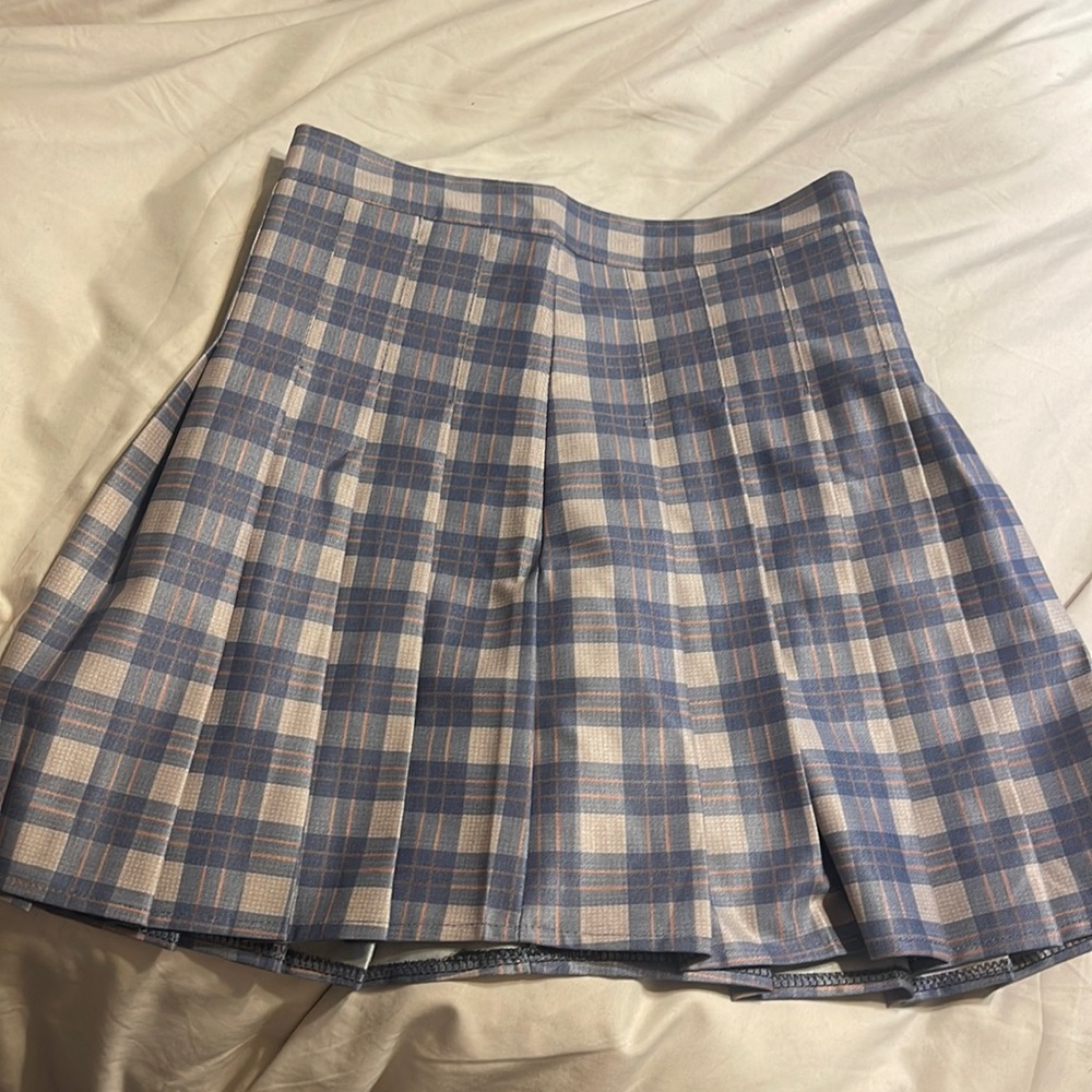 Plaid mini skirt